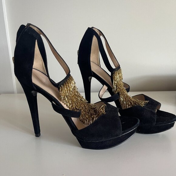 New Gold/Black Heel platform sandals - Picture 7 of 7